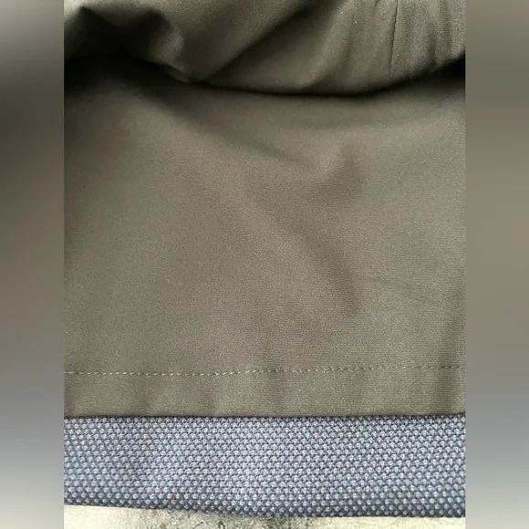 Elie Tahari women’s skirt. NWT. Size 6 - Picture 8 of 8